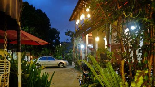 Badjoeri Ethnic Wooden Homestay