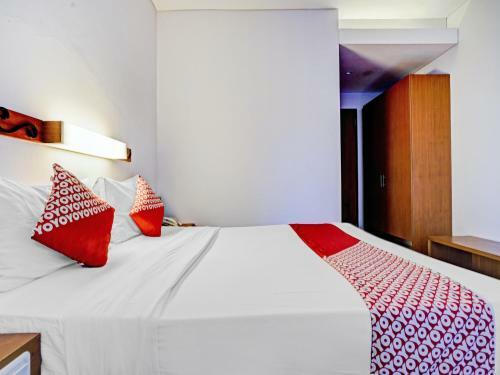 Oyo Flagship 90501 Hotel Montameri