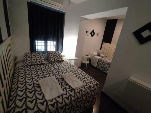 Hostal Pension Cibeles 12