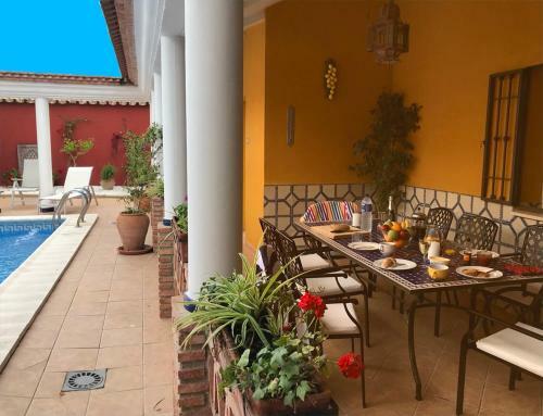 Stunning 4-bed Roman Villa Spain's Golden Triangle