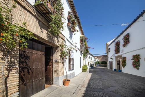 Apartamento Con Patio Cordob�s En San Basilio