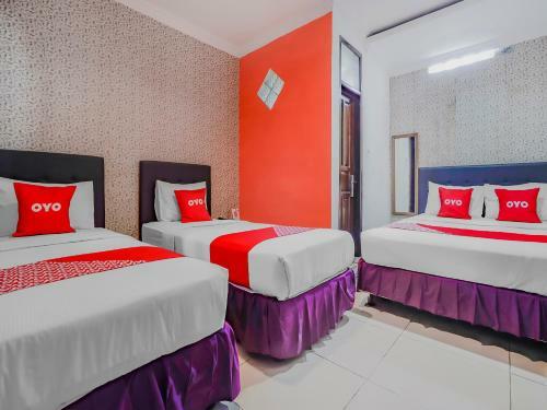 Oyo 90064 Hotel Salon Fora & Cafe