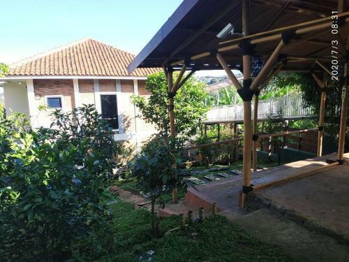 The Bridge Villa Punclut