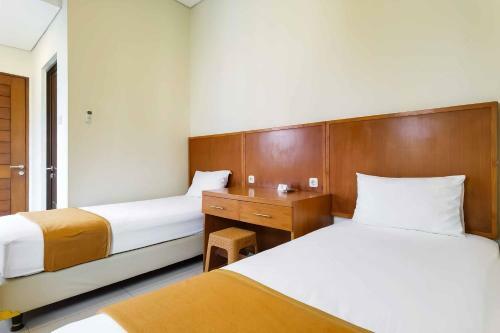 Hotel Sharon Guest House Bandung Redpartner