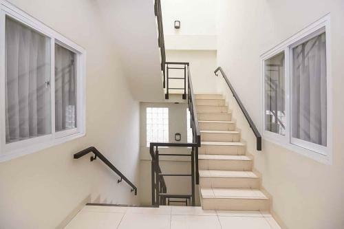 Hotel Sharon Guest House Bandung Redpartner