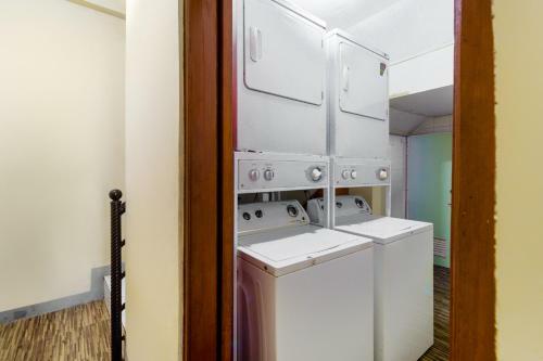 Hotel Oyo Life 3149 Guest House Ppli