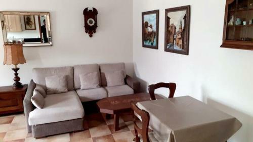 Stone Cottage Rustica