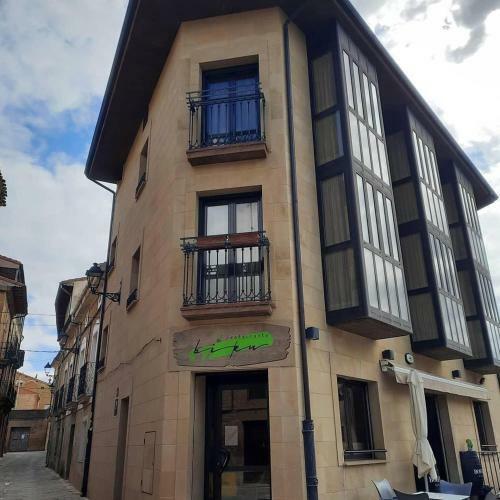 Hostal Hospedaje Biku