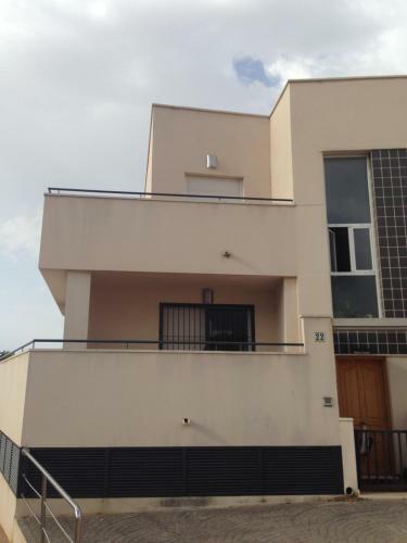 Dalias Luxury Triplex