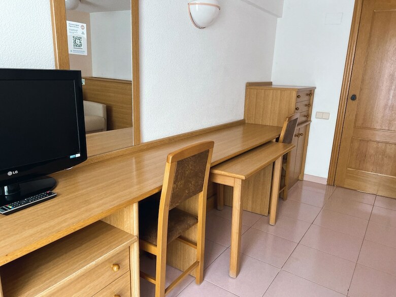 Hotel Ar Roca Esmeralda & Spa