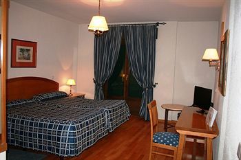 Hotel Mirasierra