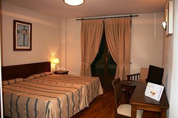 Hotel Mirasierra
