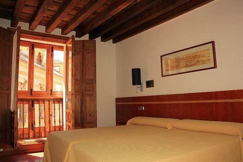 Hotel Santa Isabel