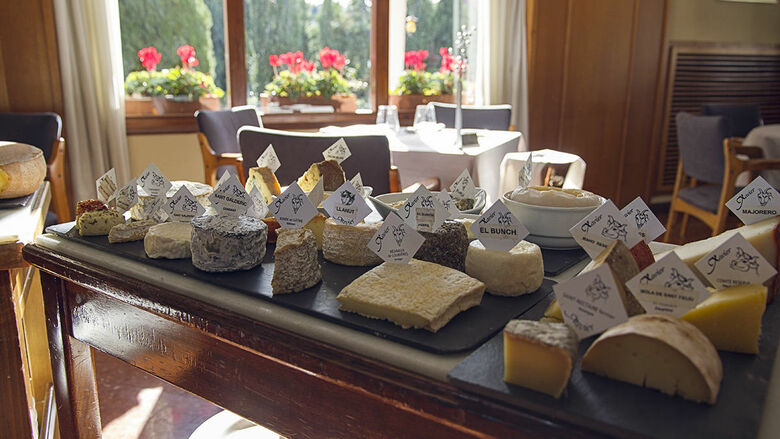 Hotel Empord�