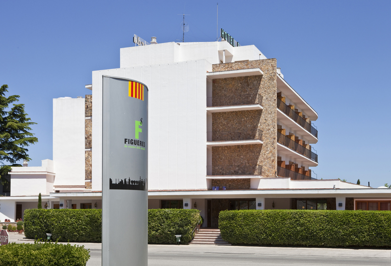Hotel Empord�