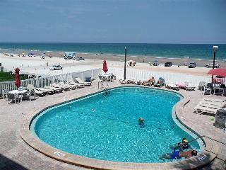 Hotel Driftwood Beach Inn