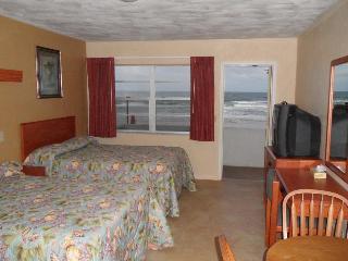 Hotel Driftwood Beach Inn