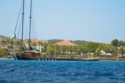 My Marina Select Hotel