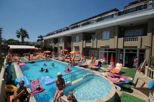 Ozturk Apart Hotel