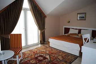 Artemis Marin Princess Hotel