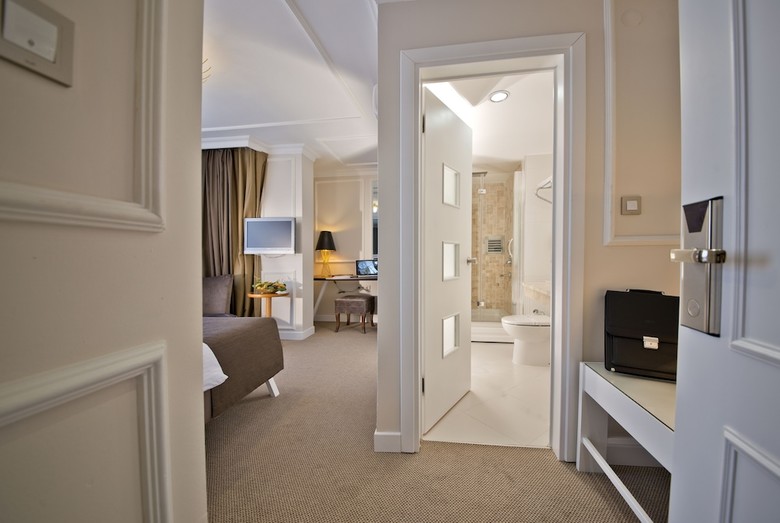 North Point Hotel
