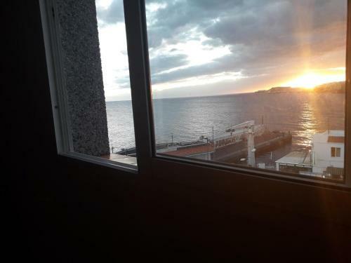 Apartamento Breakfast In Port 20 Mt From Sea