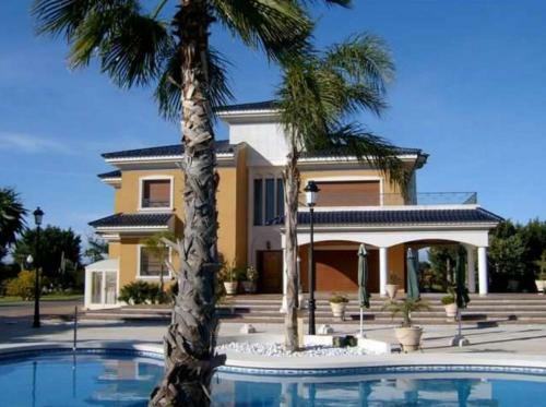 Villa Santa Maria