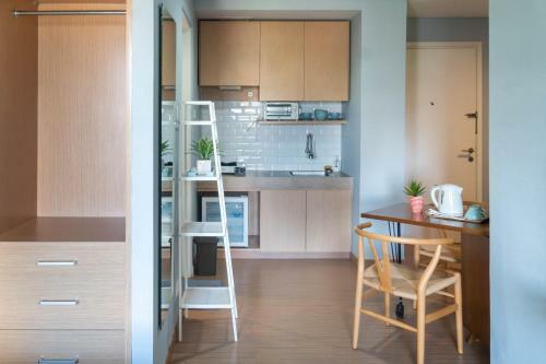 Apartment Parahyangan Residence By Keypro