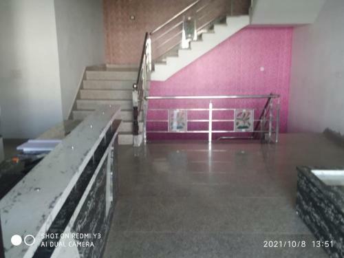 Oyo 83300 Hotel City Palace