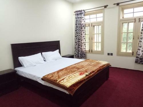 Hotel Hunza Regency Inn