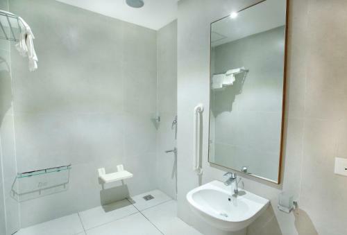 Hotel Navarathna