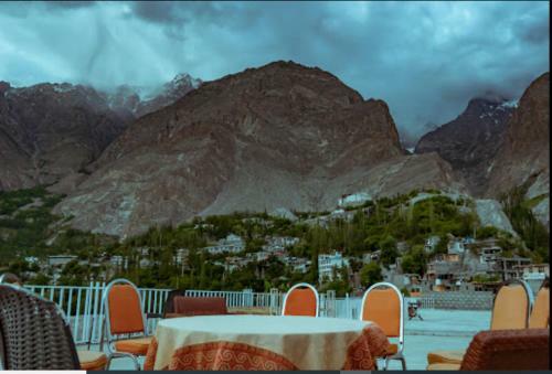 Hilltop Hotel
