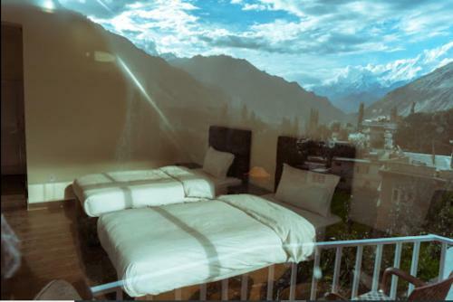 Hilltop Hotel