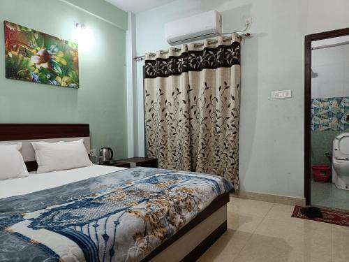Hotel Vrindavan Palace