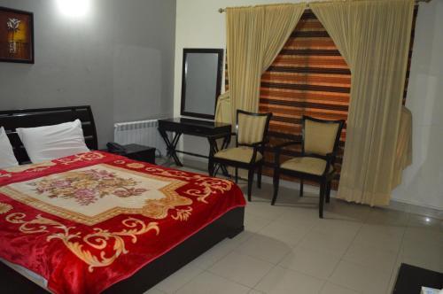 Bed & Breakfast Royal Manor F-10