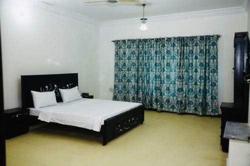 Hostal Lux Lounge Guest House
