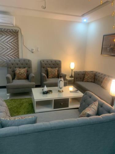 Escape Apartments