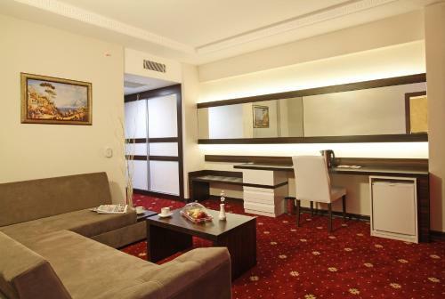 Sahin Park Hotel