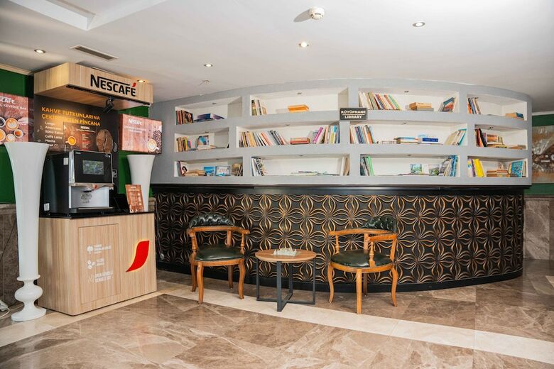 Boris Hotel Beylikd�z�
