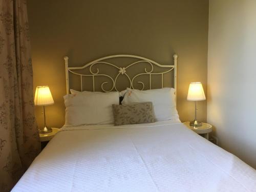 Hostal Piccolo Mondo Hotel