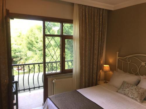 Hostal Piccolo Mondo Hotel