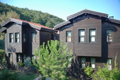 Hostal Piccolo Mondo Hotel
