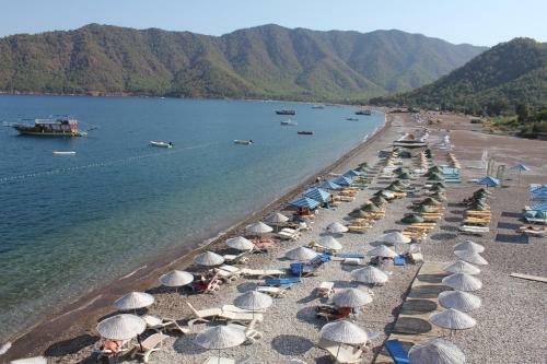 Changa Hotel