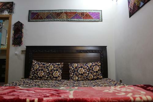 Apartamento Roshan Heights