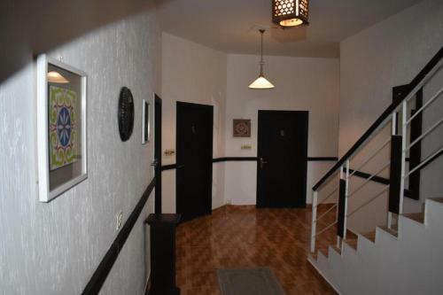 Hostal Elysium 99 Guest House
