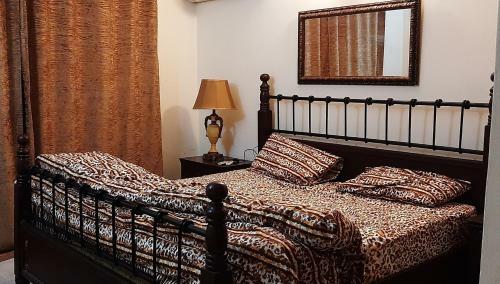 Comfy Apartment 46 F11 Markaz