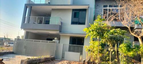 Hostal Awan Guest House E11/2