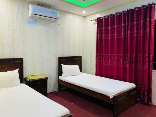 Hotel Pak Rose
