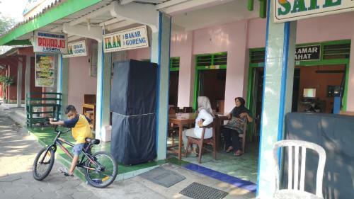 Hostal Penginapan Raharjo