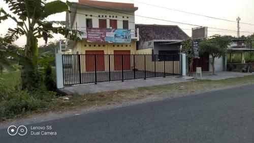 Hostal Rumah Singgah Peziarah Ganjuran